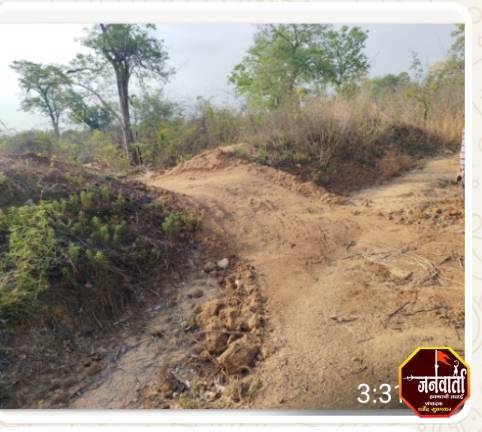 मूल शहराची पूरस्थिती संरक्षक पार जेसिबी लावून तोडली….